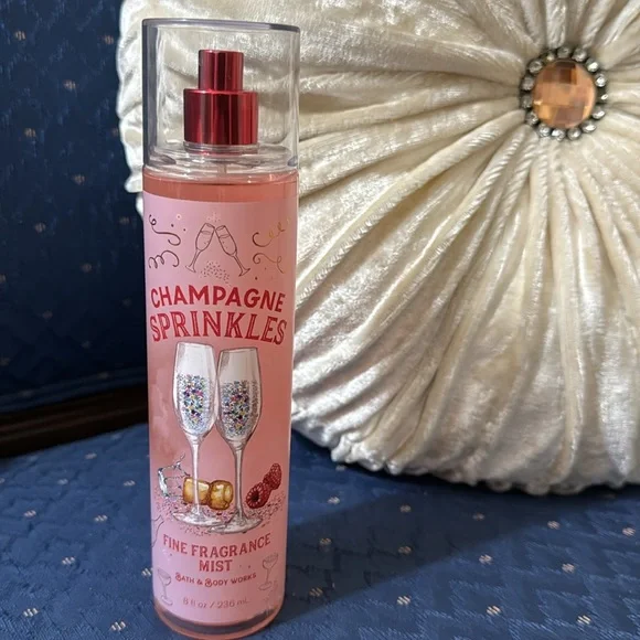 BATH & BODY WORKS SET. . . CHAMPAGNE SPRINKLES SCENT - Picture 3 of 6